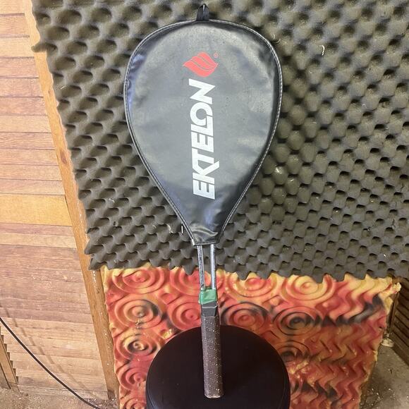 Ektelon Silver Pre-Strung Racquetball Racquet Size 14.5" with Bag - Picture 1 of 7